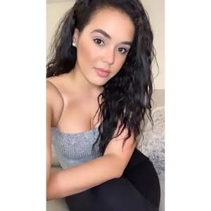 Meet your Posher, Elayne